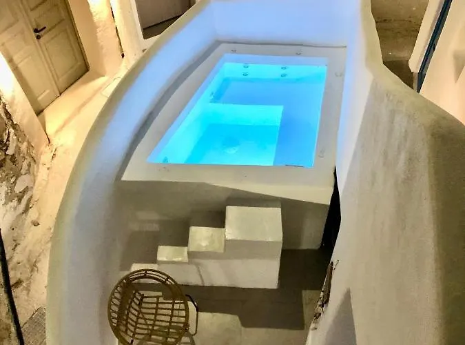 Oldtown * Fira (Santorini)